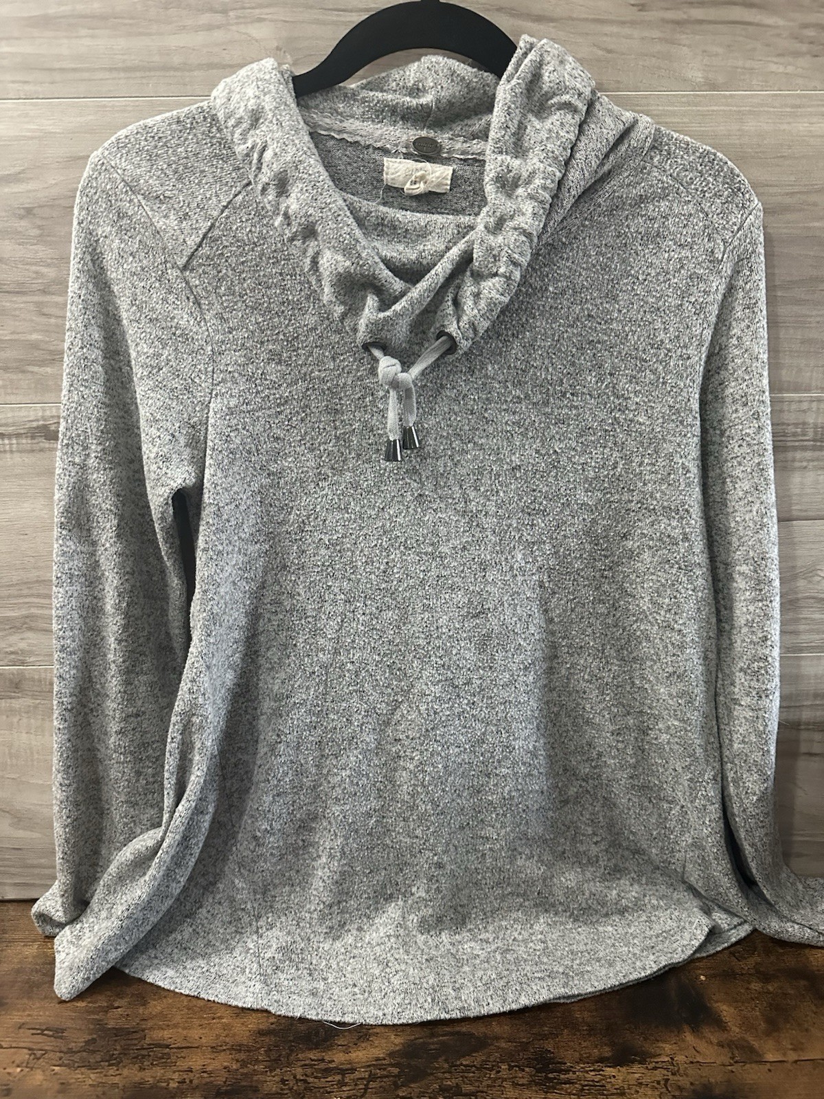 Cupio Women\'s Sweater Size Medium Cowl Neck Sweater Gray Long Sleeve 