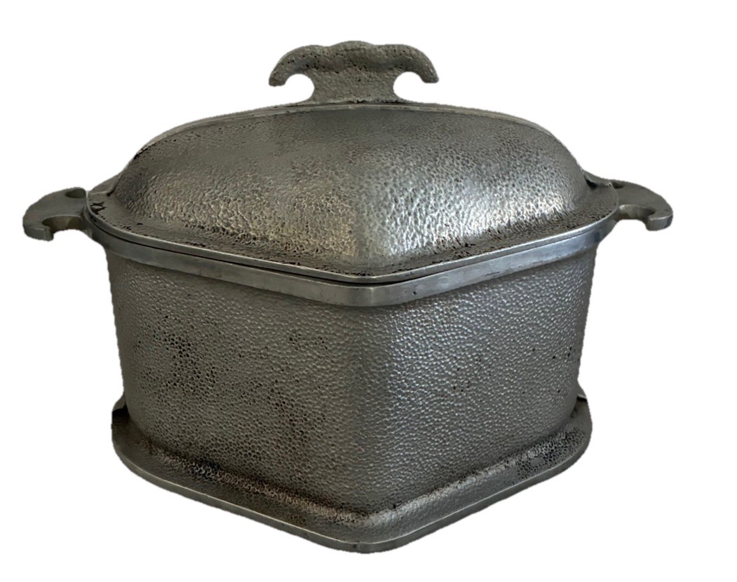 Vintage Guardian Service Casserole Dutch Oven Sweetheart Triangle Pot Lid