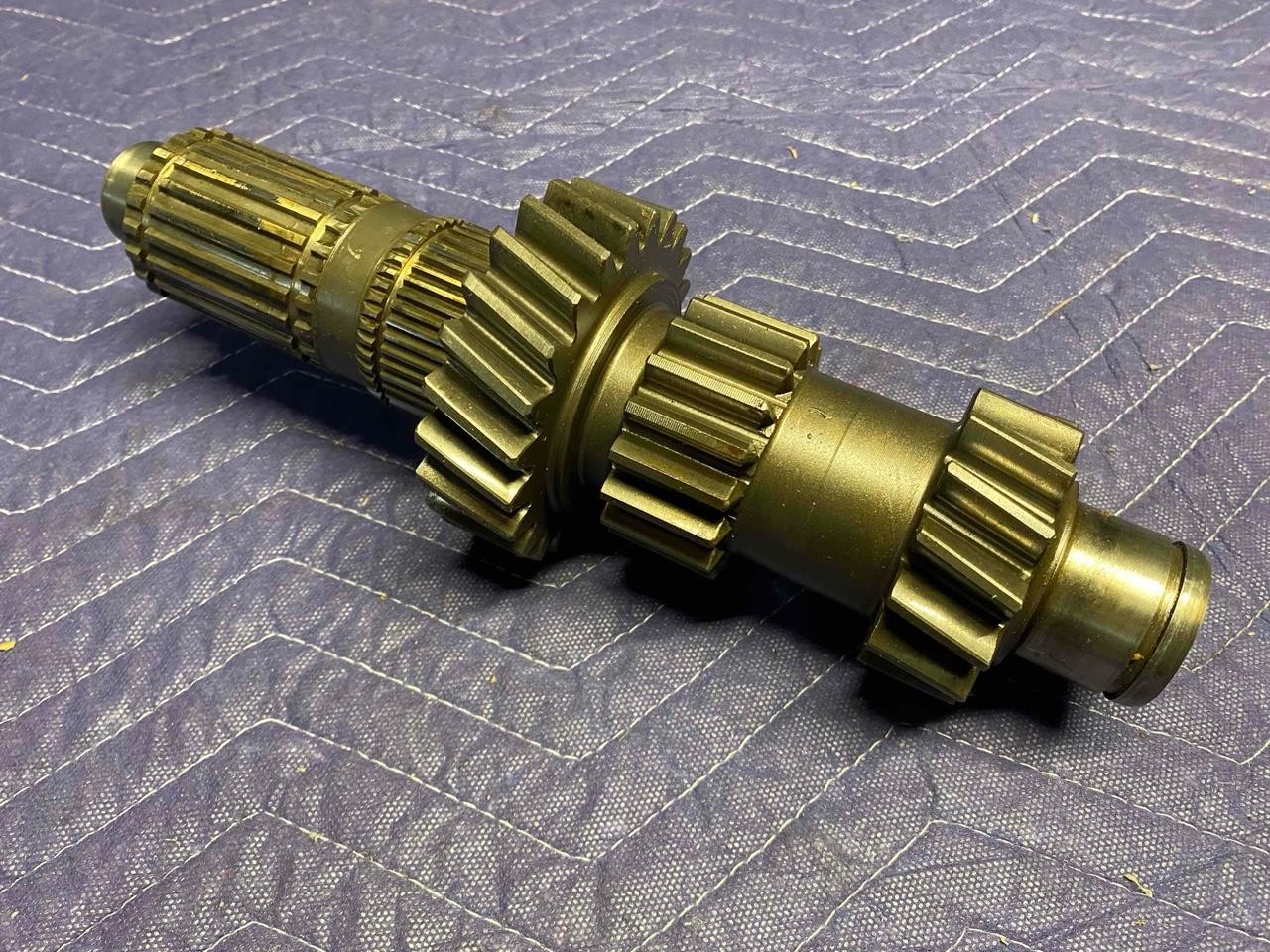 85-91 Chevy GMC Truck MUNCIE SM465 COUNTERSHAFT Square Body K5 Blazer Jimmy