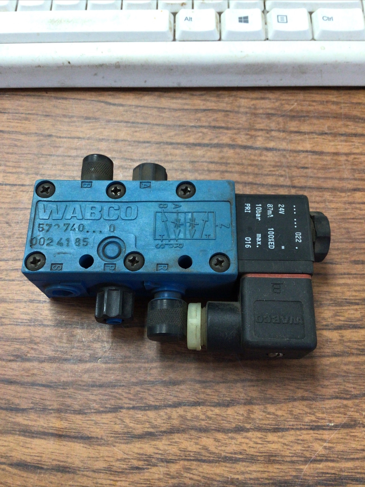 REXROTH 572 740…0 SINGLE SOLENOID VALVE / REXROTH 572 740 022 0 002 (TA36MS)