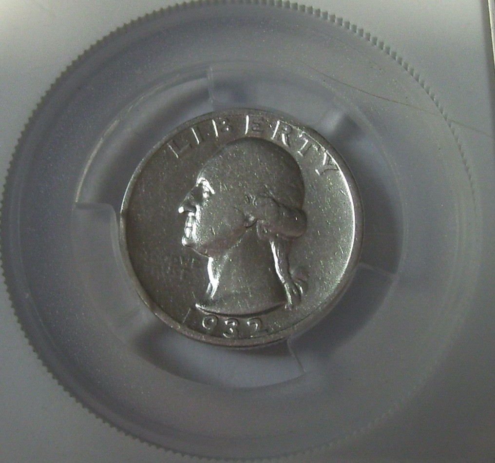 A 1932D WASHINGTON QUARTER...KEY DATE, LOW MINTAGE