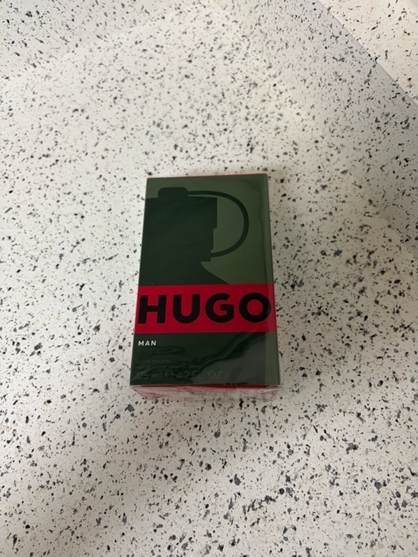 HUGO MAN Hugo Boss 4.2 oz EDT Spray Cologne for Men New In Box HUGO MAN Hugo Boss 4.2 oz EDT Spray Cologne for Men New In Box