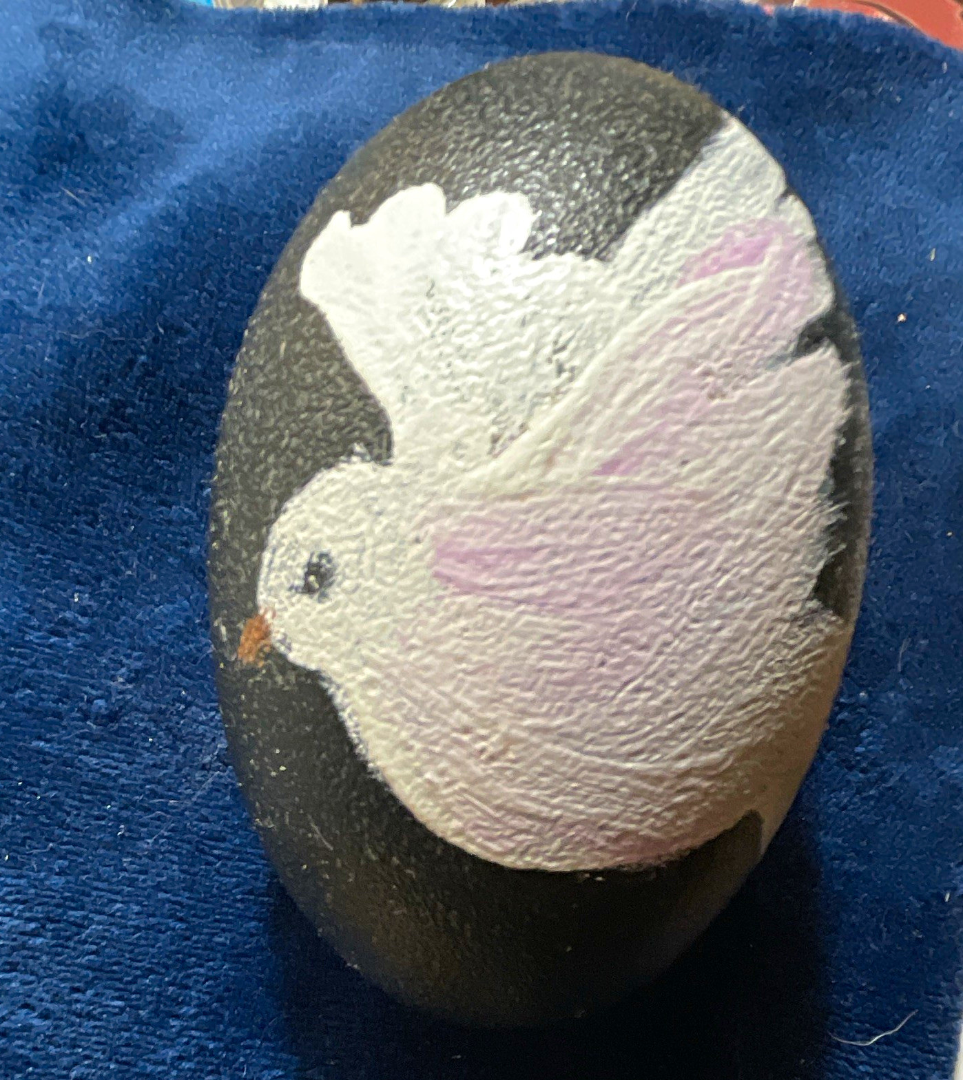 Hand-Painted “Emu Egg” with White Dove & Pink Bird Design Hand-Painted “Emu Egg” with White Dove & Pink Bird Design