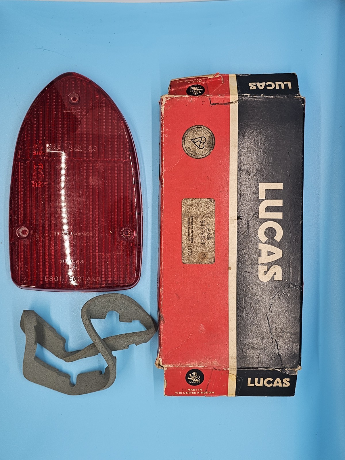 NOS Lucas 54578541 Red Tail Light Lens OEM England 10/73 Original Box Gaskets NOS Lucas 54578541 Red Tail Light Lens OEM England 10/73 Original Box Gaskets