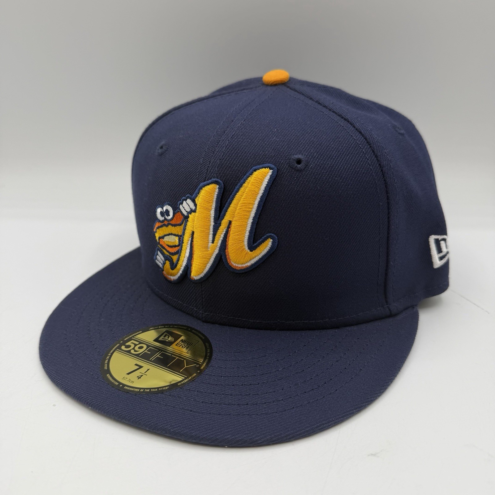 New Era 59Fifty Montgomery Biscuits Hat Cap 7 1/4 Navy Blue MILB Baseball Fitted