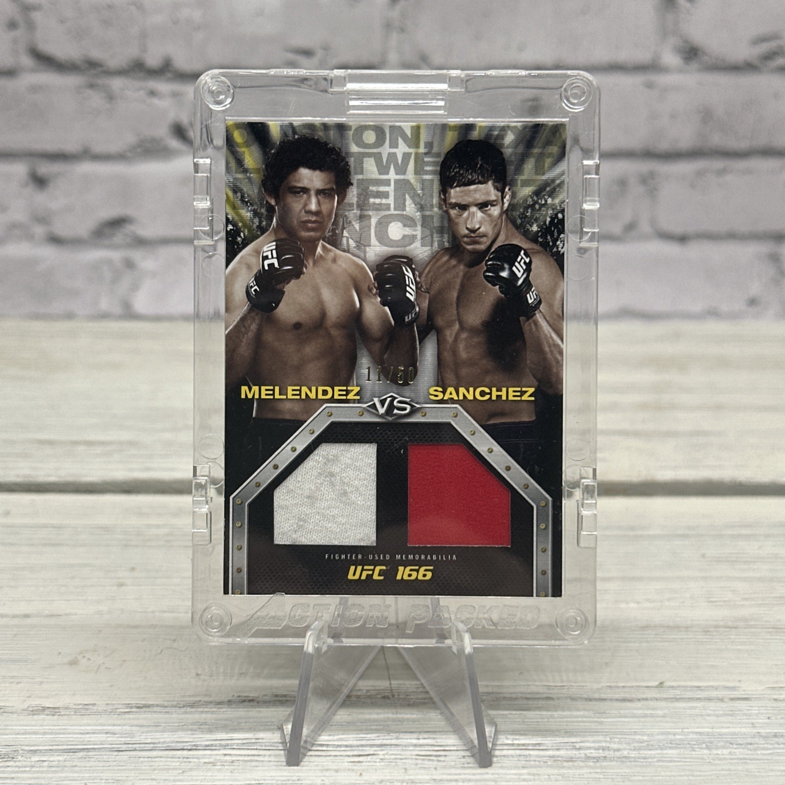 2014 TOPPS UFC KNOCKOUT Melendez / Sanchez MEMORABLE MATCHUPS DUAL RELICS /50 2014 TOPPS UFC KNOCKOUT Melendez / Sanchez MEMORABLE MATCHUPS DUAL RELICS /50