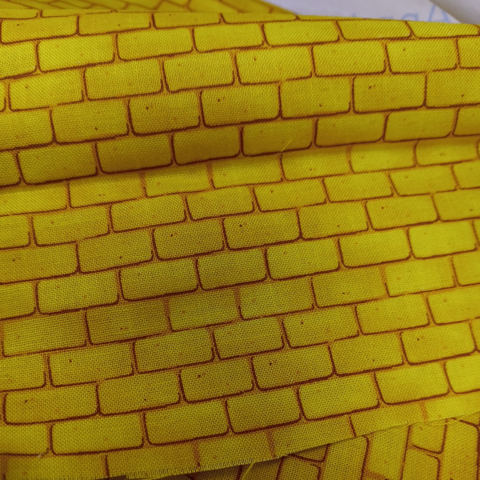 RARE VIP by Cranston OOP Wizard of Oz Yellow Brick Road Fabric