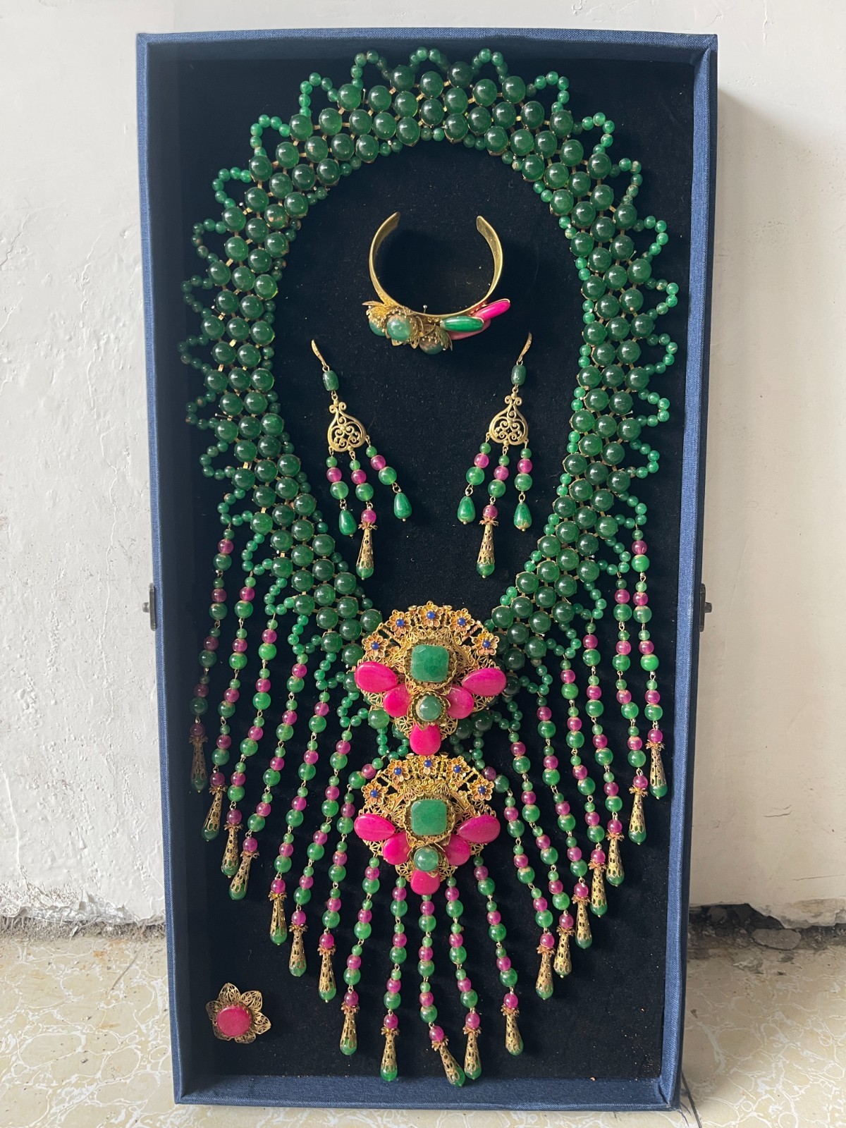 age-old China antique  Imitation Full Set of Qing Court Yingluo Jewelry