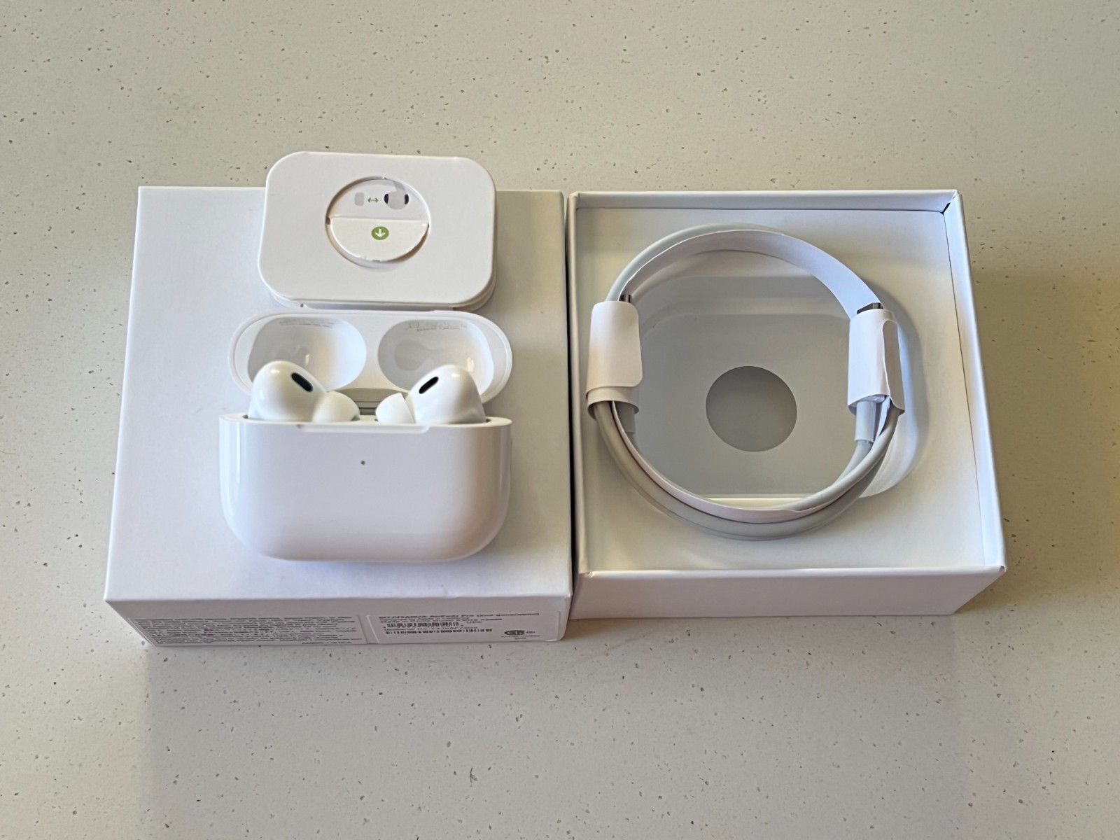 Apple Airpods Pro 2nd Gen With Active Noise Cancellation Magsafe charging Apple Airpods Pro 2nd Gen With Active Noise Cancellation Magsafe charging