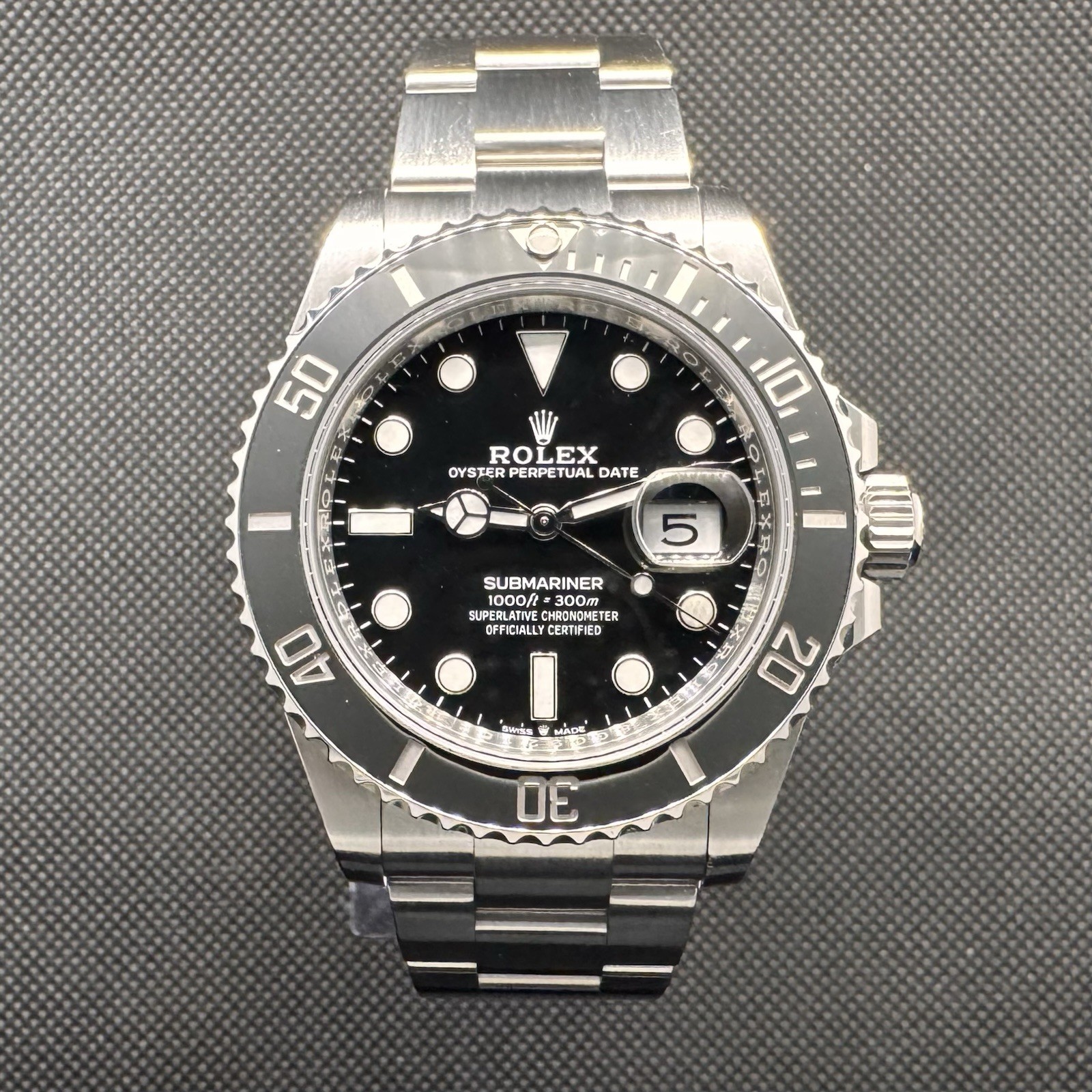 Rolex Submariner Date 126610LN 2022 FullSet EXCELLENT Condition VERY Little Wear
