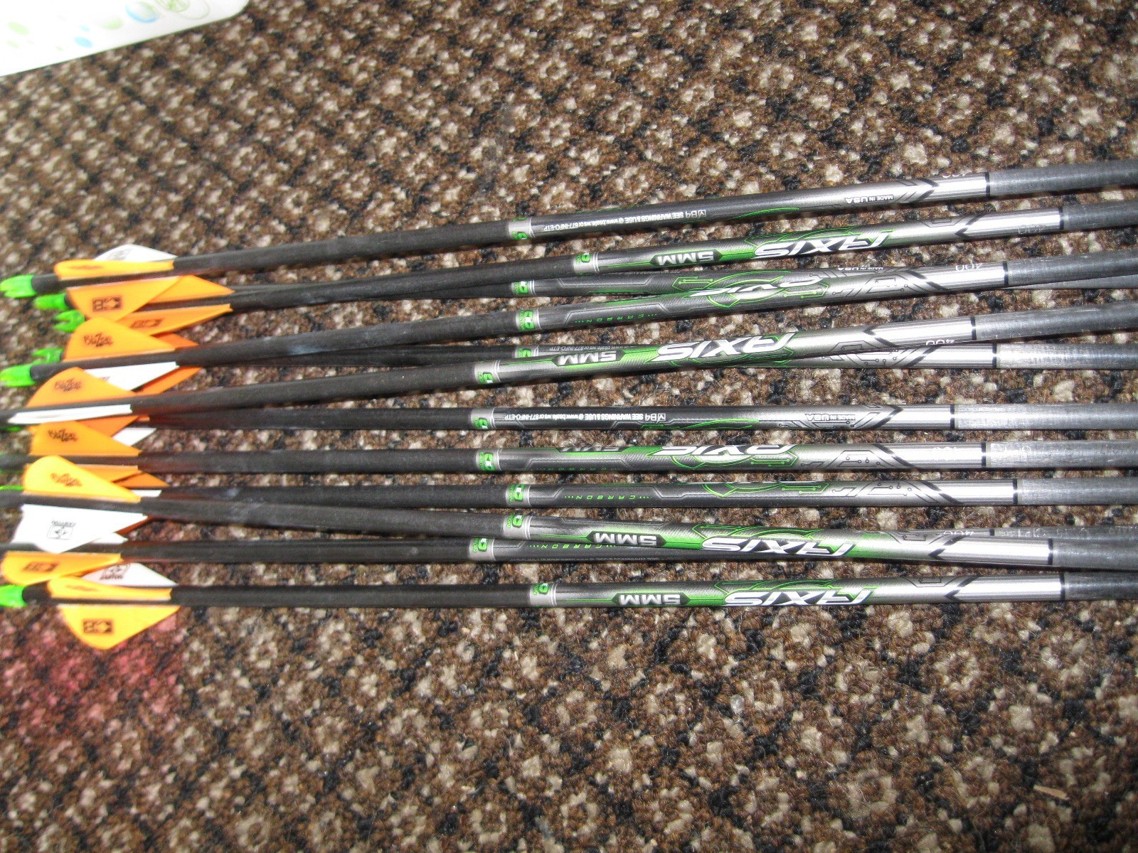 @NEW@ 12 Easton Axis 5mm Carbon Hunting Arrows w/ Blazer Vanes @NEW@ 12 Easton Axis 5mm Carbon Hunting Arrows w/ Blazer Vanes