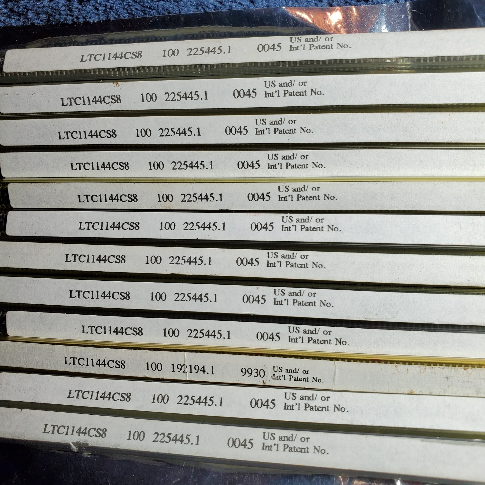 LTC1144CS8 IC  Lot New See Desc Qty 1200 pcs  I Will Sell Lower Amounts Enquire