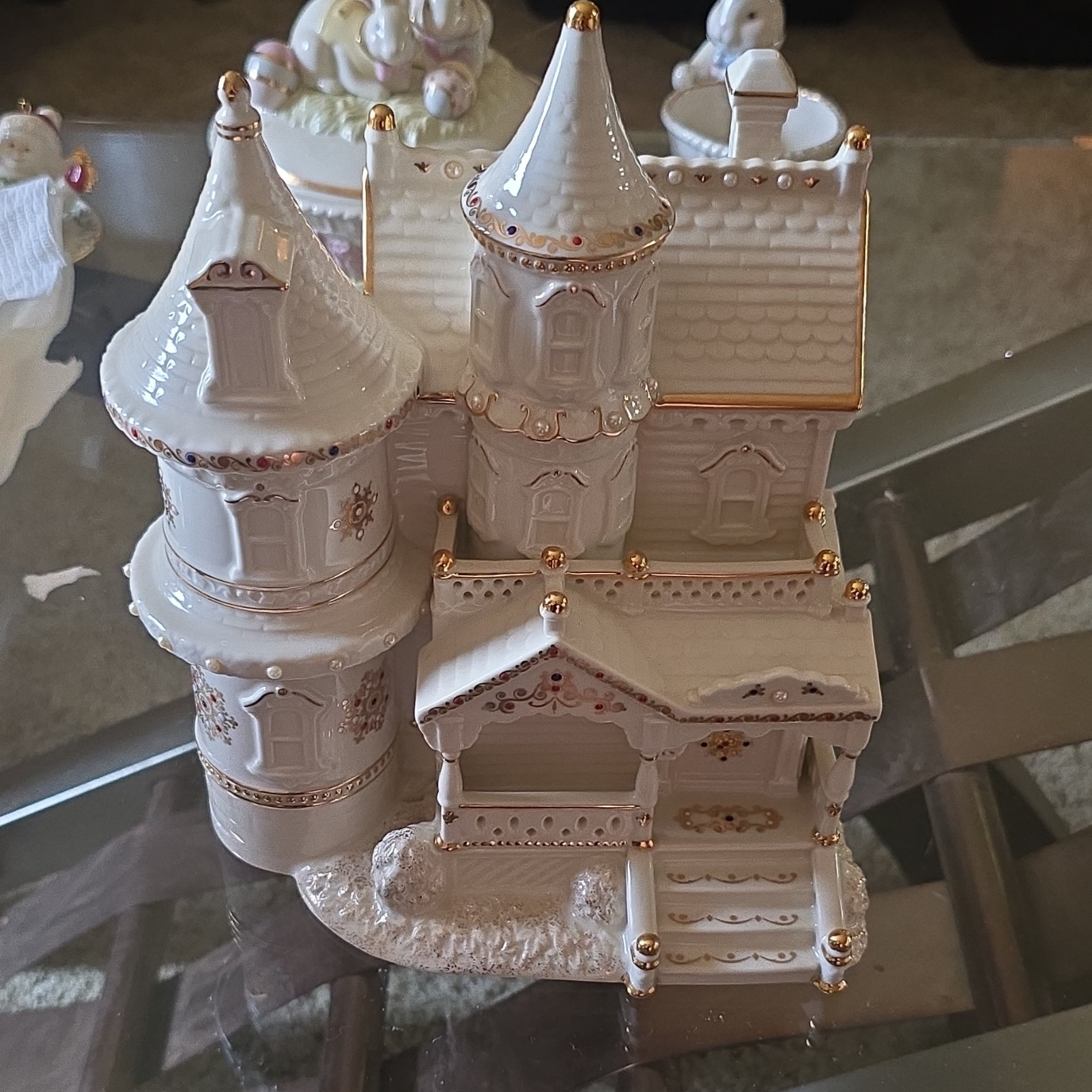 Lenox Florentine and Pearl Lighted Victorian Porcelain Village House White/Gold Lenox Florentine and Pearl Lighted Victorian Porcelain Village House White/Gold