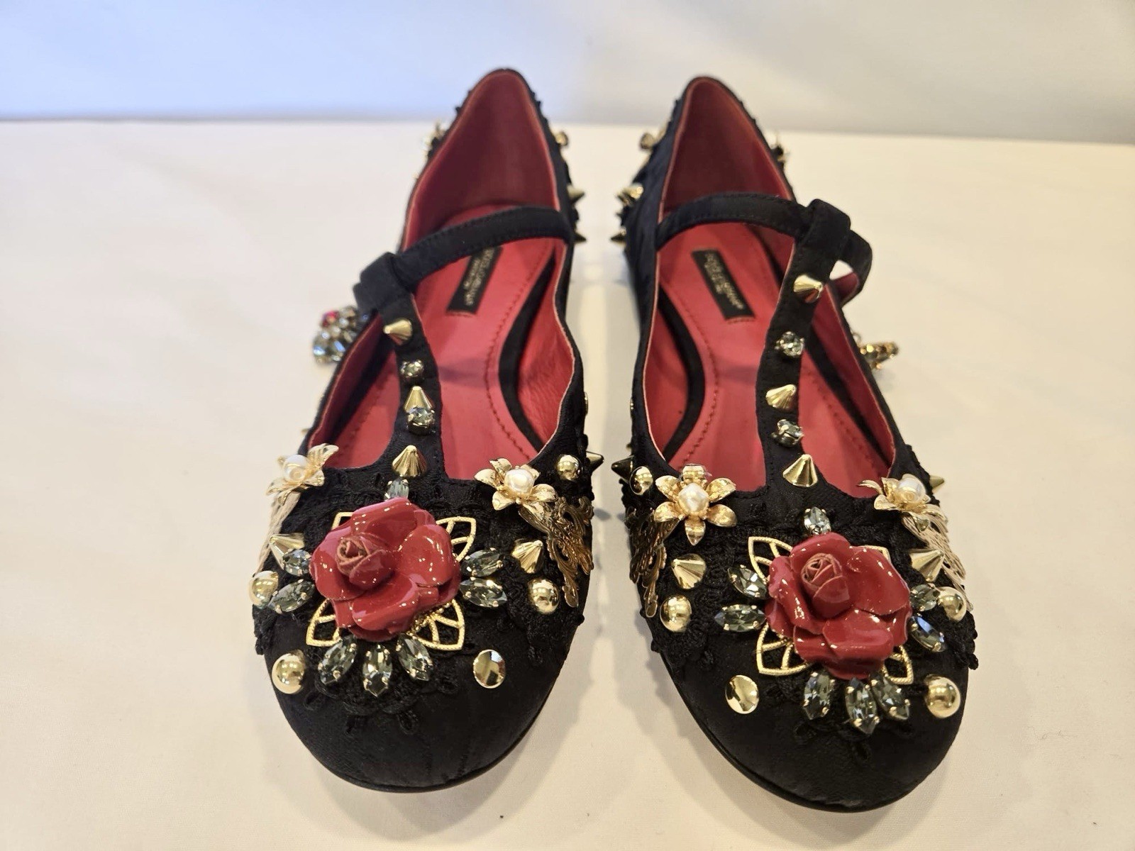 Authentic Dolce & Gabbana Mary Jane Floral Flat With Embellishments Size 38