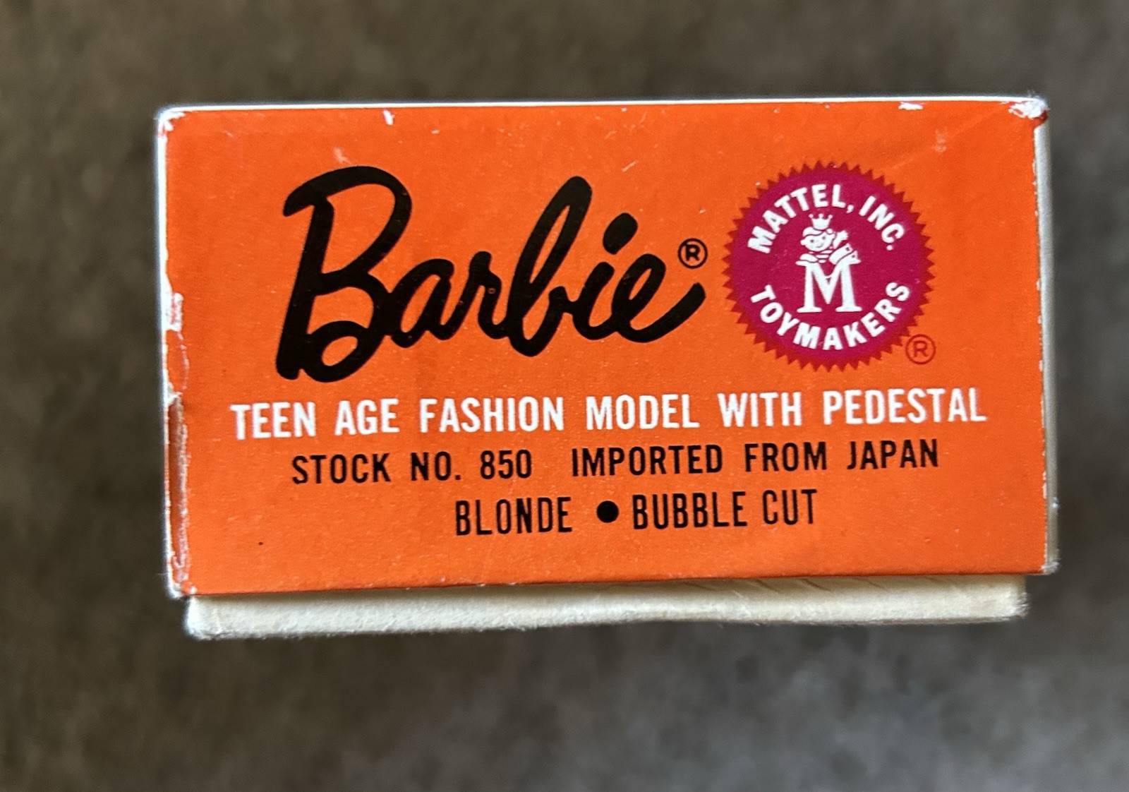 Barbie 1962 Vintage Blonde Bubble Cut Box With Vintage Stand, Liner Barbie 1962 Vintage Blonde Bubble Cut Box With Vintage Stand, Liner