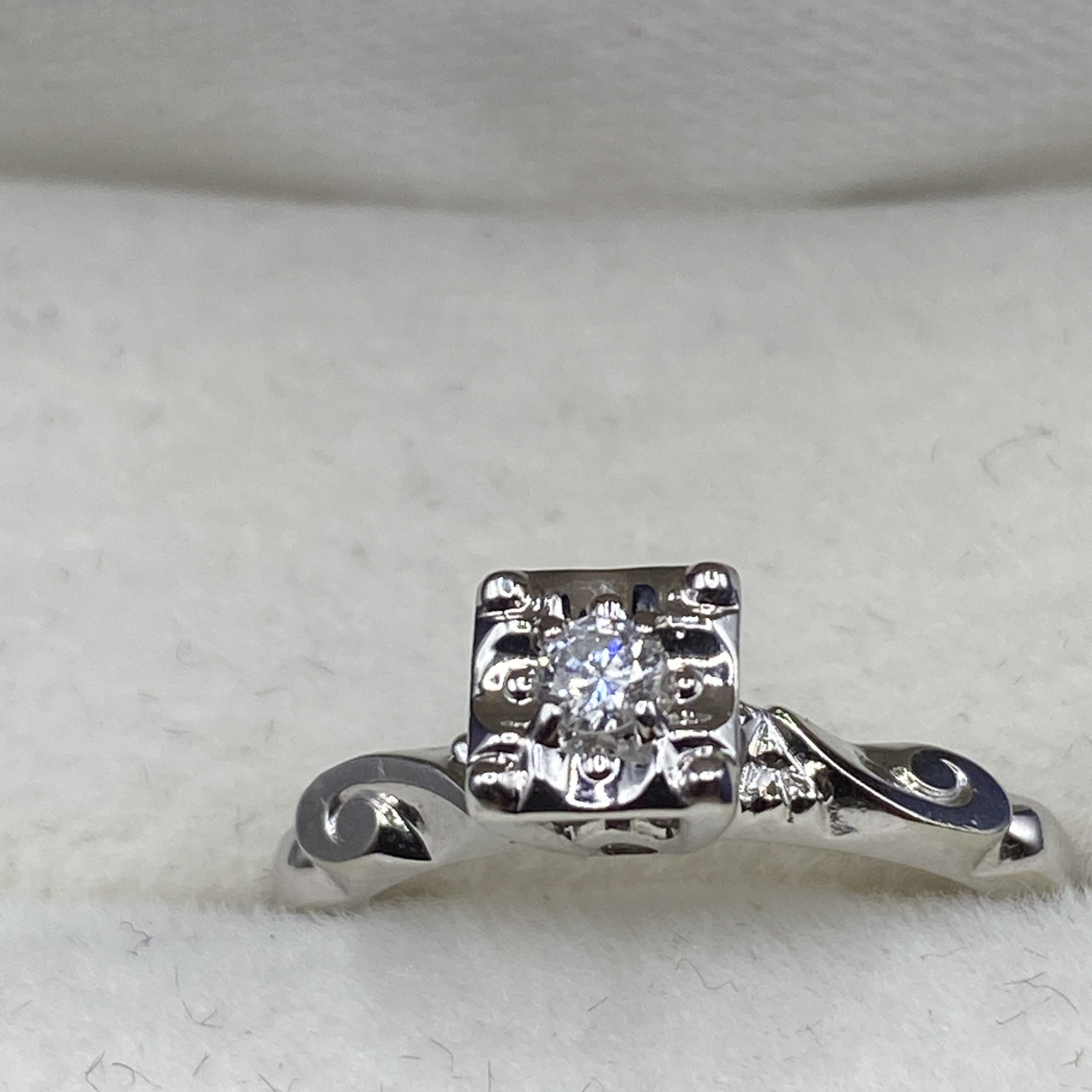 Lovebright Round Cut Solitaire Diamond Cluster Engagement Ring in 14K WG Lovebright Round Cut Solitaire Diamond Cluster Engagement Ring in 14K WG