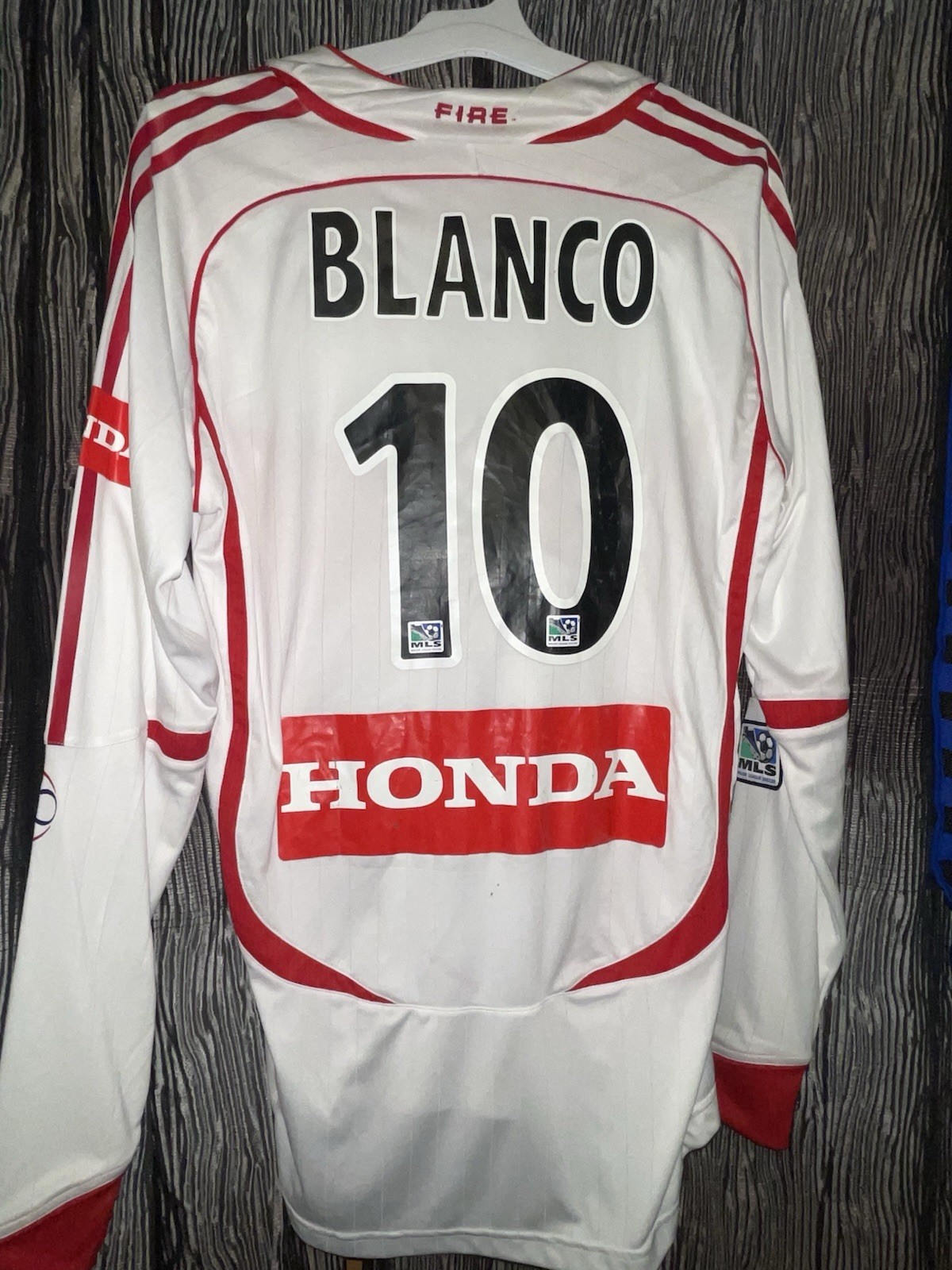 Cuauhtemoc Blanco Chicago Long Sleeve Away Jersey MLS Patch Mens Large Cuauhtemoc Blanco Chicago Long Sleeve Away Jersey MLS Patch Mens Large