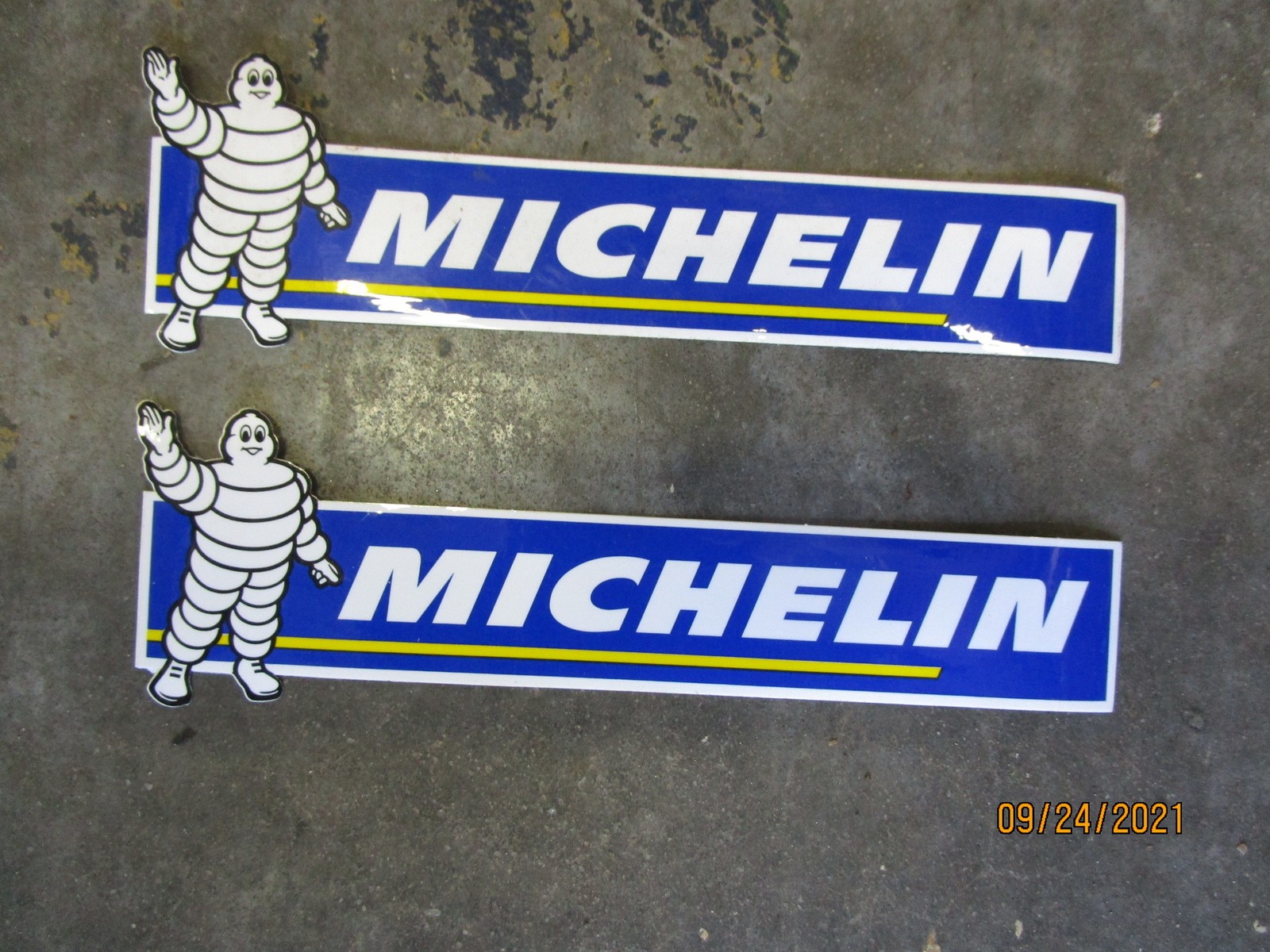 2-Michelin Stickers 2-Michelin Stickers