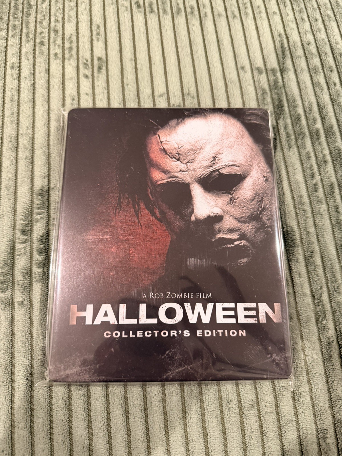 Rob Zombie\'s Halloween 2007 Blu-ray Collector\'s Edition STEELBOOK Rob Zombie\'s Halloween 2007 Blu-ray Collector\'s Edition STEELBOOK