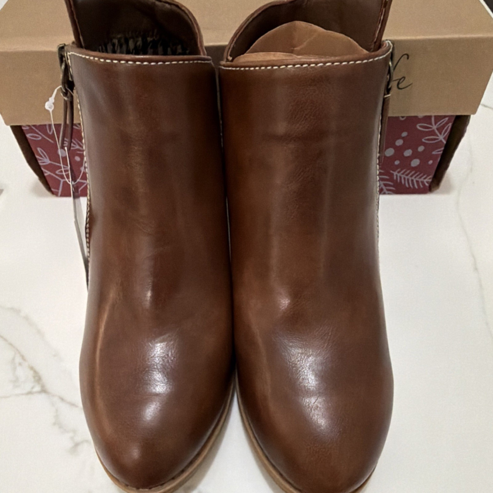 Women\'s Yellowstone Yardley Boot Wide US 6W EU 37 Dark Tan / Brown Women\'s Yellowstone Yardley Boot Wide US 6W EU 37 Dark Tan / Brown