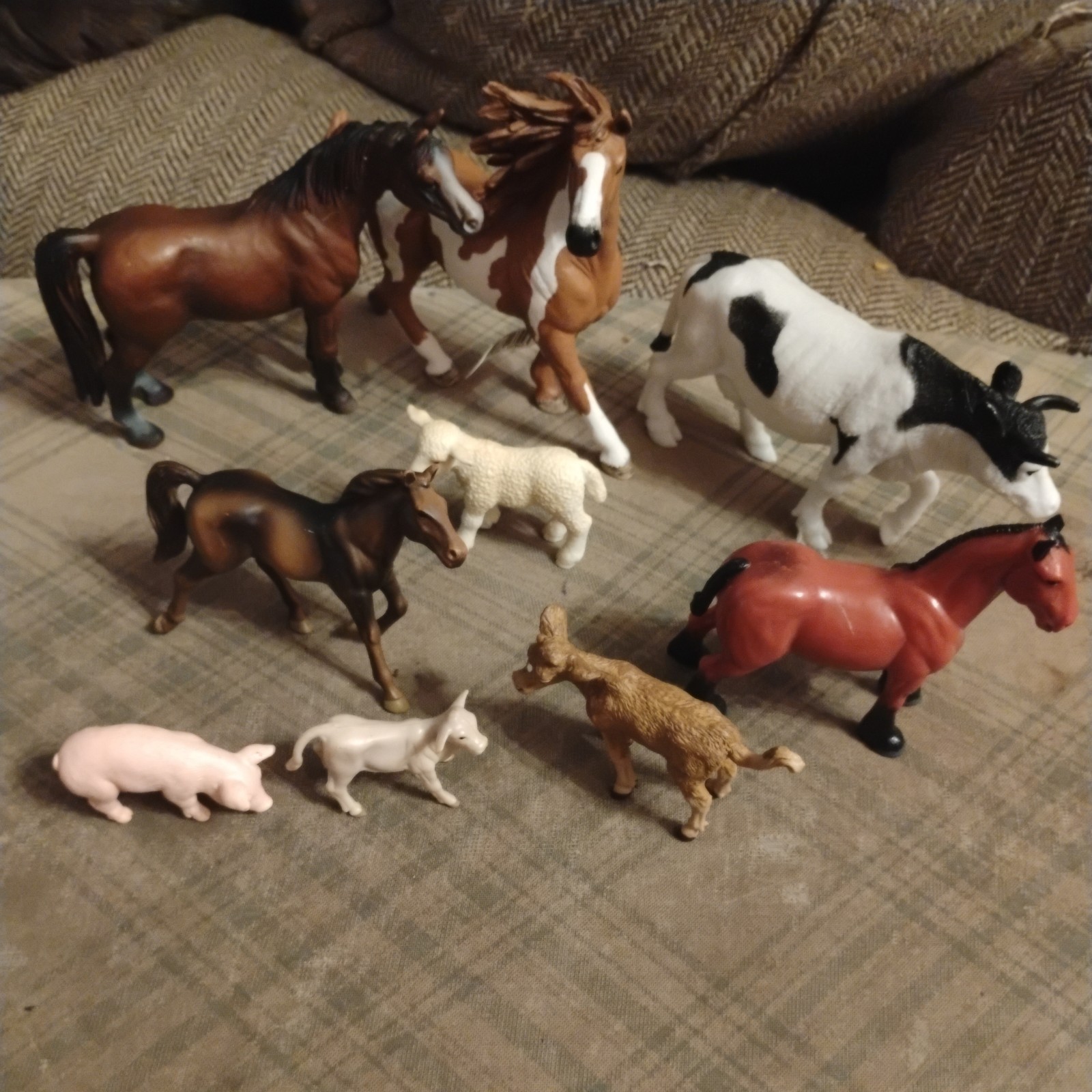 Schleich, Safari Farm toy Animals Assortment of 9 Schleich, Safari Farm toy Animals Assortment of 9