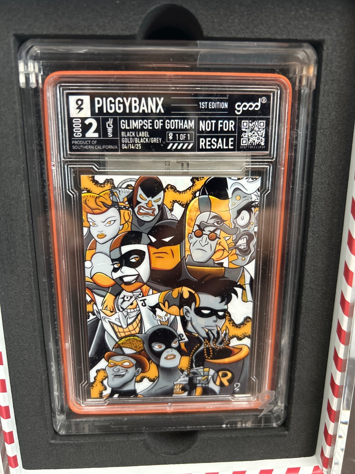 piggybanx card 1/1 Glimpse Of Gotham  Gold Variation