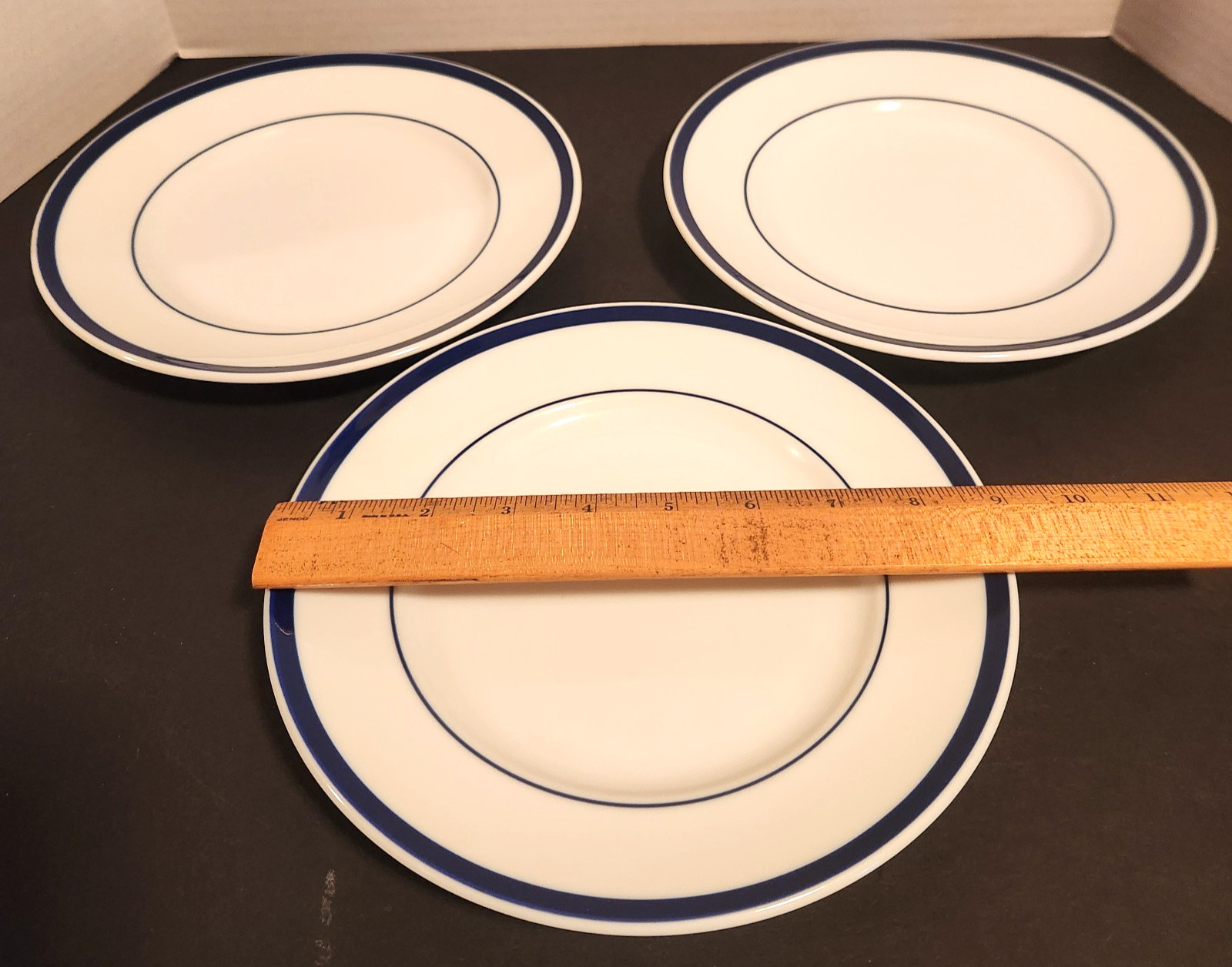 3 VTG Williams Sonoma Brasserie Blue Salad Plates Luncheon Japan 9\ 3 VTG Williams Sonoma Brasserie Blue Salad Plates Luncheon Japan 9\