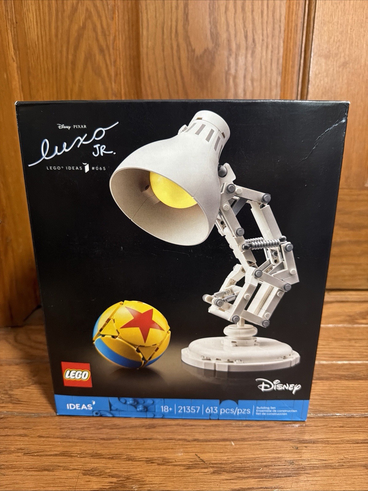 LEGO Ideas Disney Pixar Luxo Jr. 21357 Building Set Adult LEGO Ideas Disney Pixar Luxo Jr. 21357 Building Set Adult