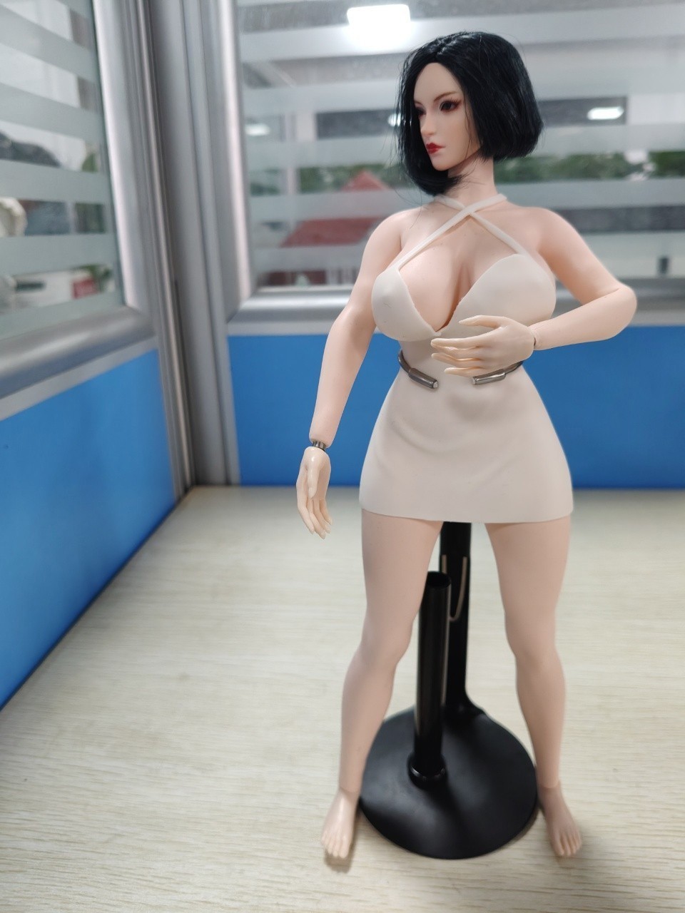 1/6 Female Large Bust Pale Seamless Body W/Anus Hole For 12\