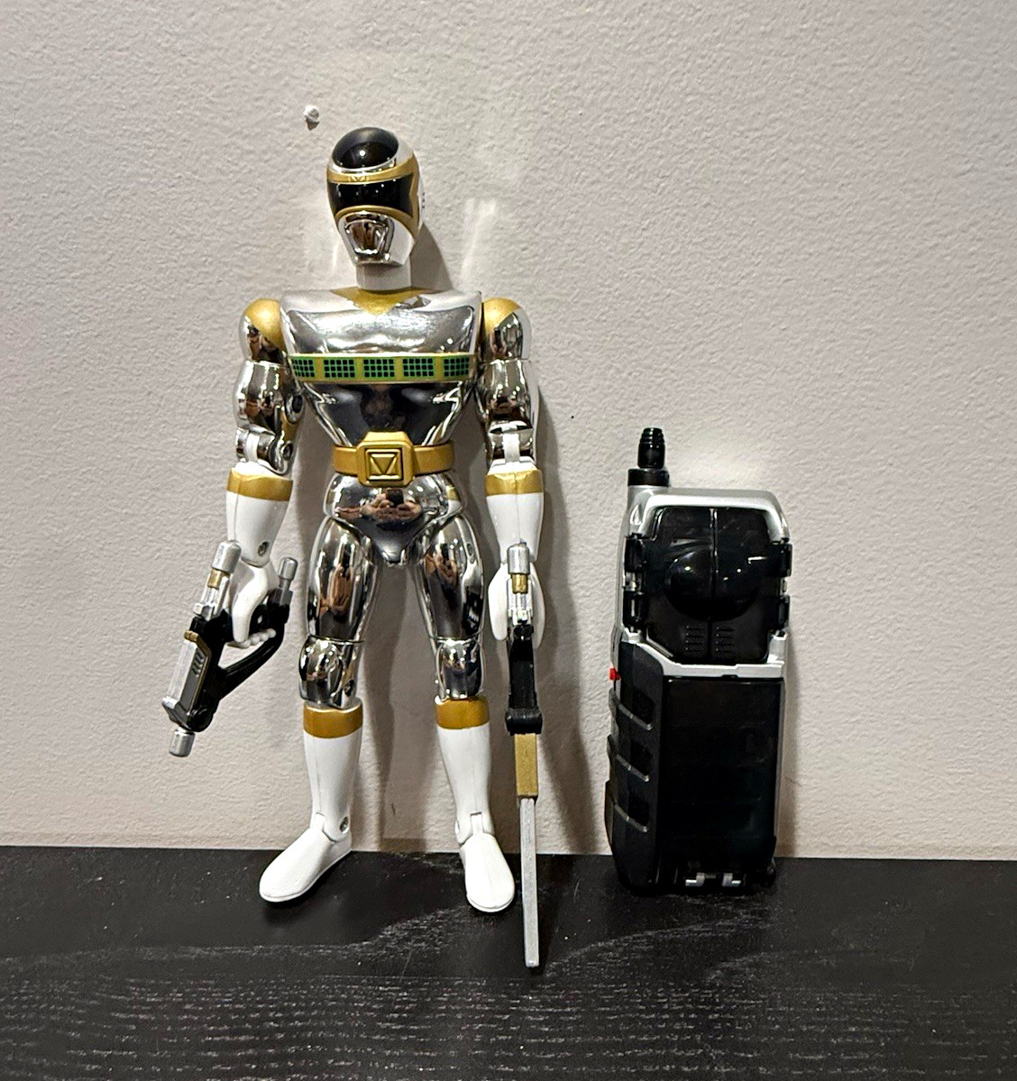 Vintage 1998 Power Rangers Lost Galaxy Silver Ranger Deluxe Set Tested & Works