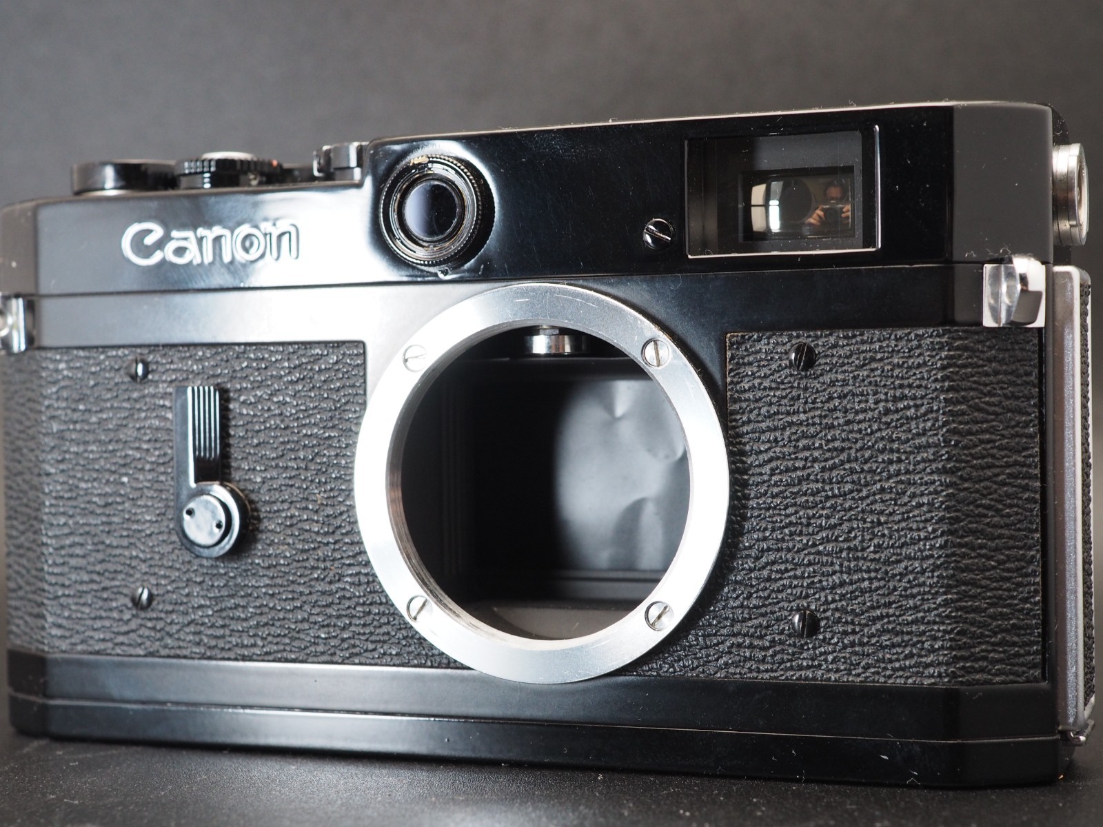 [US 1-Yr Warranty] Canon P Black Repaint Rangefinder 35mm Film Camera L39 #J126