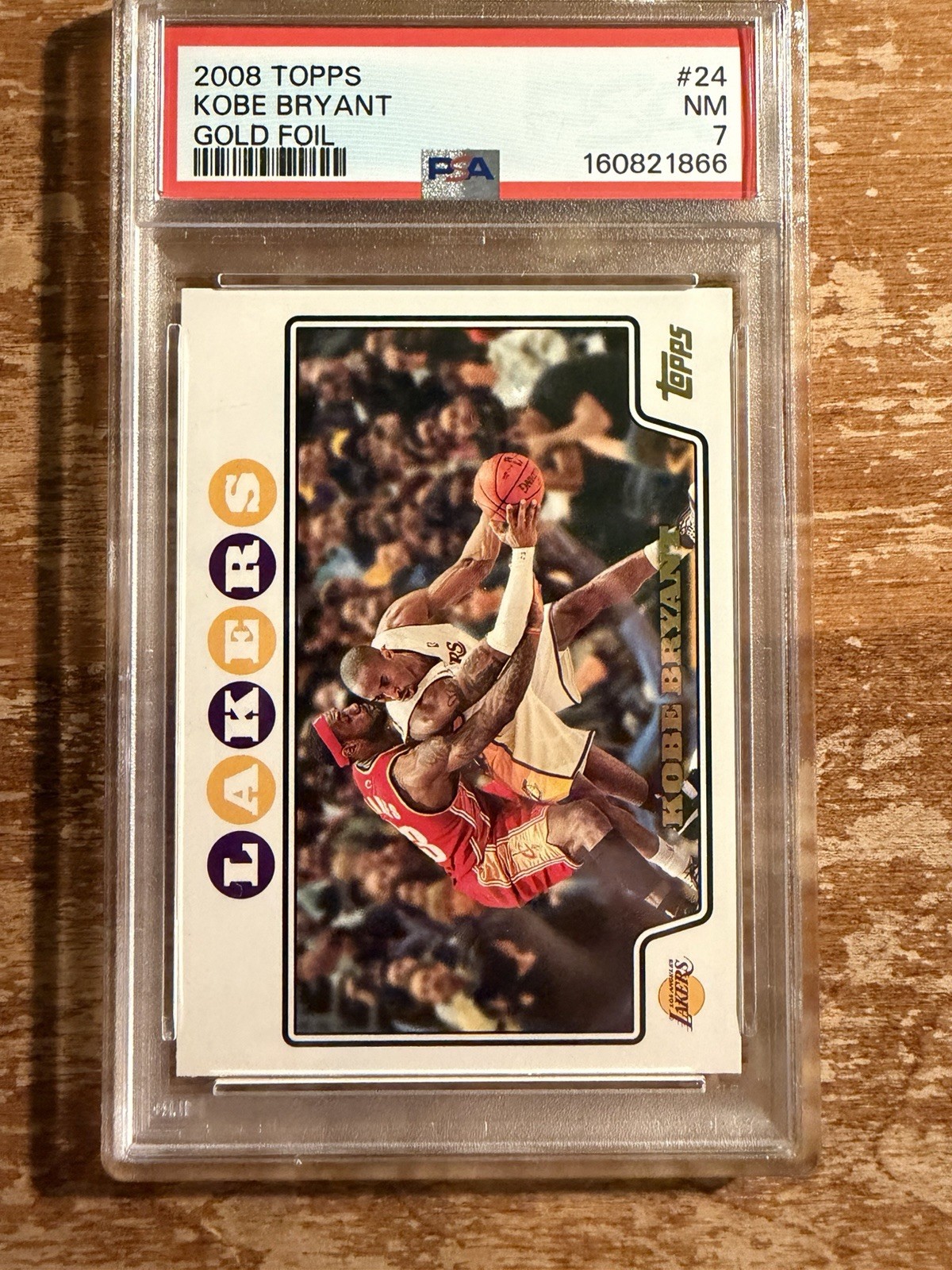 2008-09 Topps Kobe Bryant #24 Gold Foil PSA 7 LeBron James SSP Low Pop 2008-09 Topps Kobe Bryant #24 Gold Foil PSA 7 LeBron James SSP Low Pop