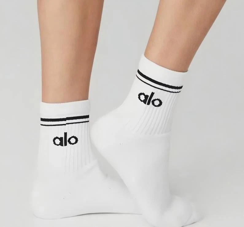 alo-Black White Socks Size S (2-Pair)