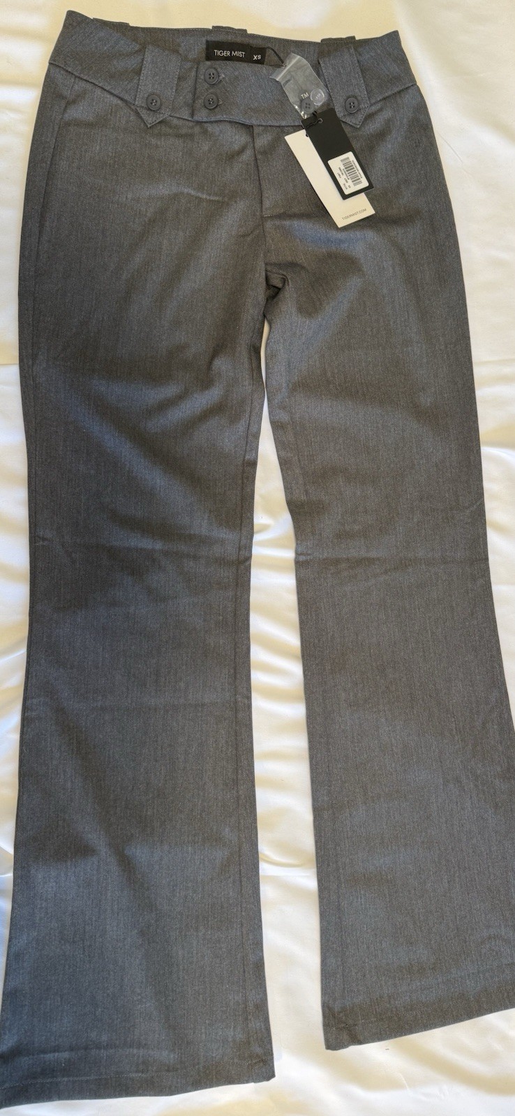 NWT Tiger Mist Women\'s Gray Flare Wide-Leg Trousers XS NWT Tiger Mist Women\'s Gray Flare Wide-Leg Trousers XS