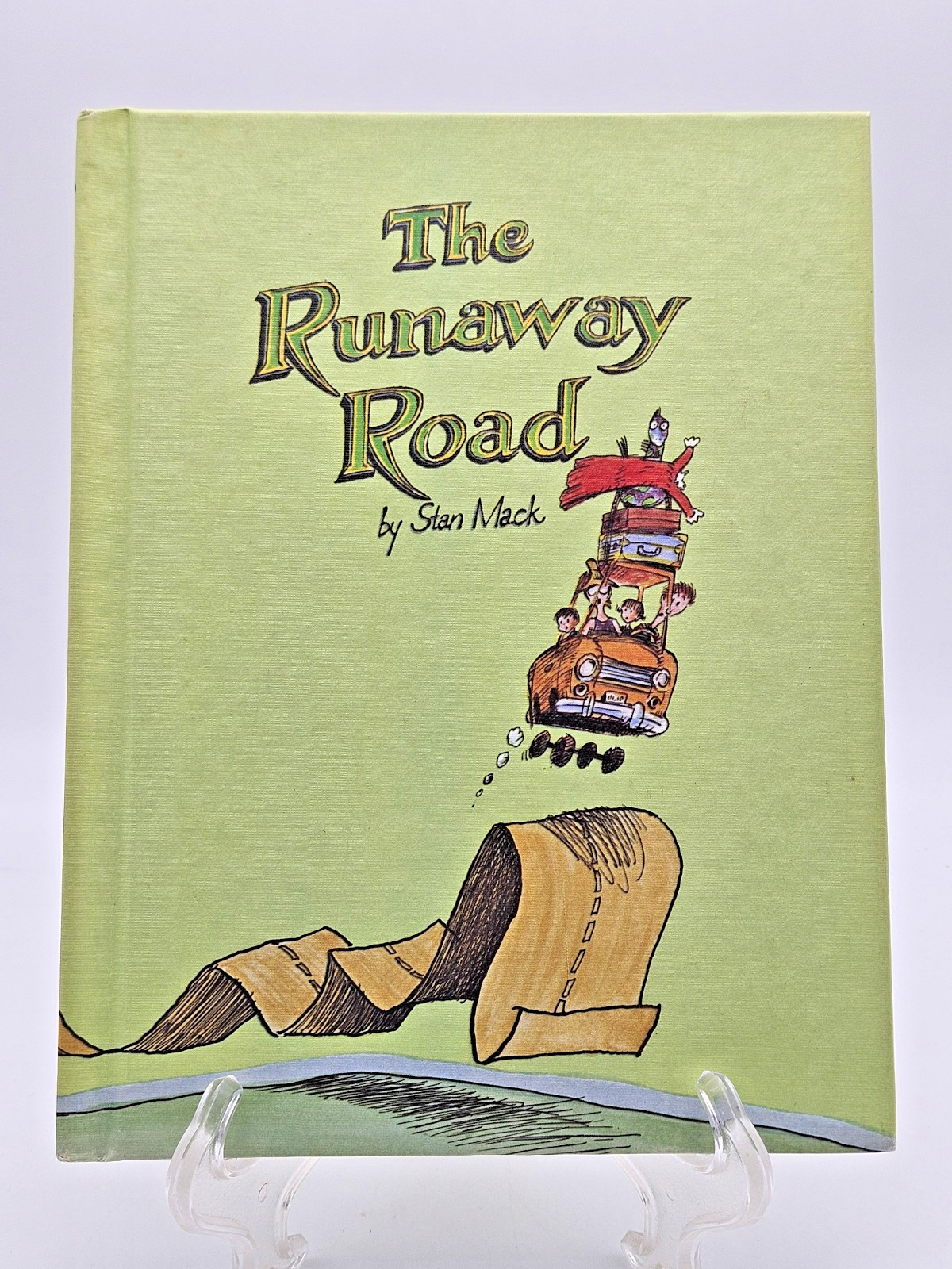 The Runaway Road 1980 Stan Mack Parents Magazine Press Like New Condition A+ The Runaway Road 1980 Stan Mack Parents Magazine Press Like New Condition A+
