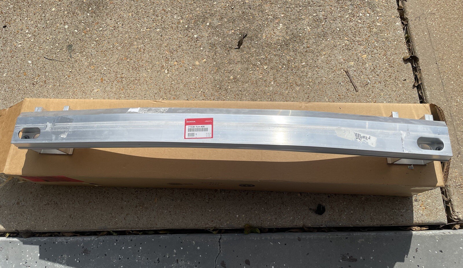 NEW OEM 2017-21 Honda CR-V Beam Rear Bumper Reinforcement 71530-TLA-A00