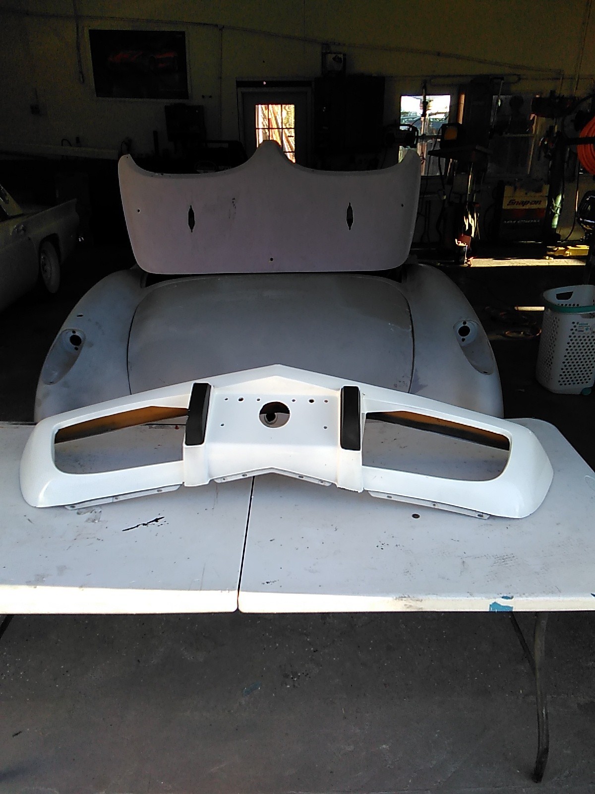 1975 - 1979 C3 Corvette Urithane Front Nos Bumper Cover 1975 - 1979 C3 Corvette Urithane Front Nos Bumper Cover
