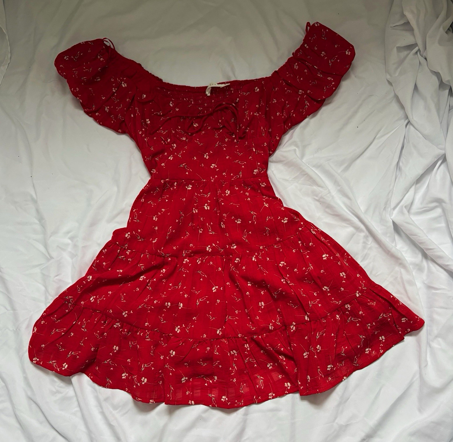 Lush Red Floral Off Shoulder Smocked Puff Sleeve Mini Dress Women’s S