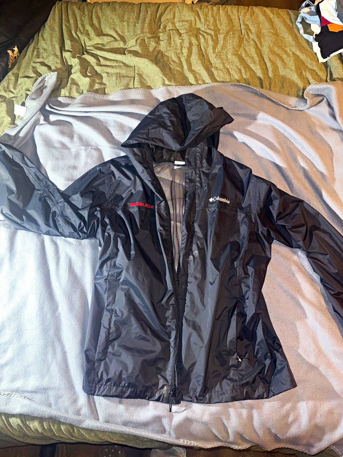 Columbia Omni-Tech Takeuchi Jacket Mens Large Black Hooded Rain Shell Embroidere