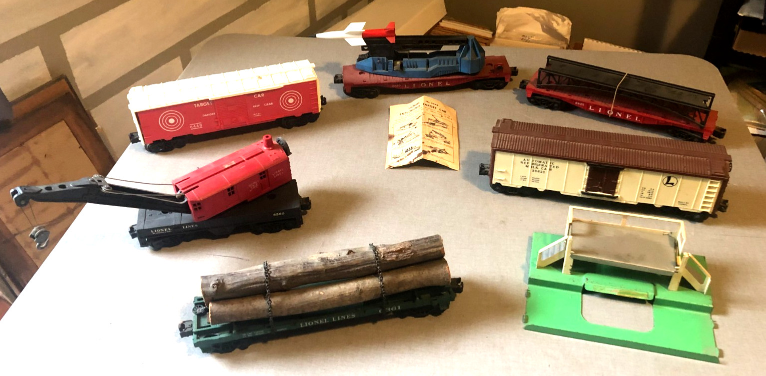 LIONEL TRAIN POSTWAR- FREIGHT SET- 6560,6448,6825,6321,36621,6650-VINTAGE 1950'S