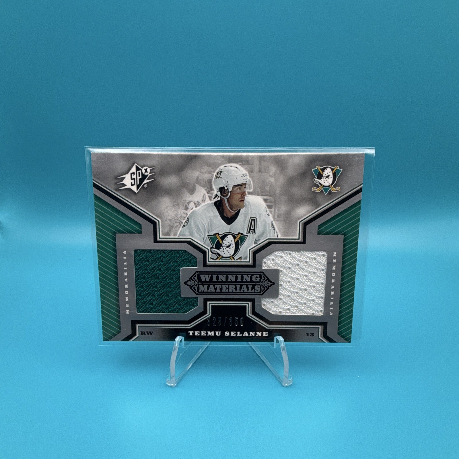 2005-06 SPx - Winning Materials Teemu Selanne #WM-TS /350 (MEM)