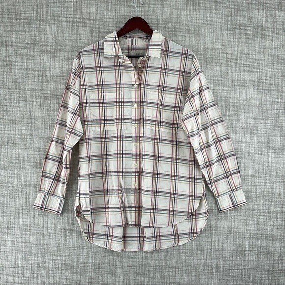 NWT Loft Womens Size M long sleeve button down shirt 0734 NWT Loft Womens Size M long sleeve button down shirt 0734
