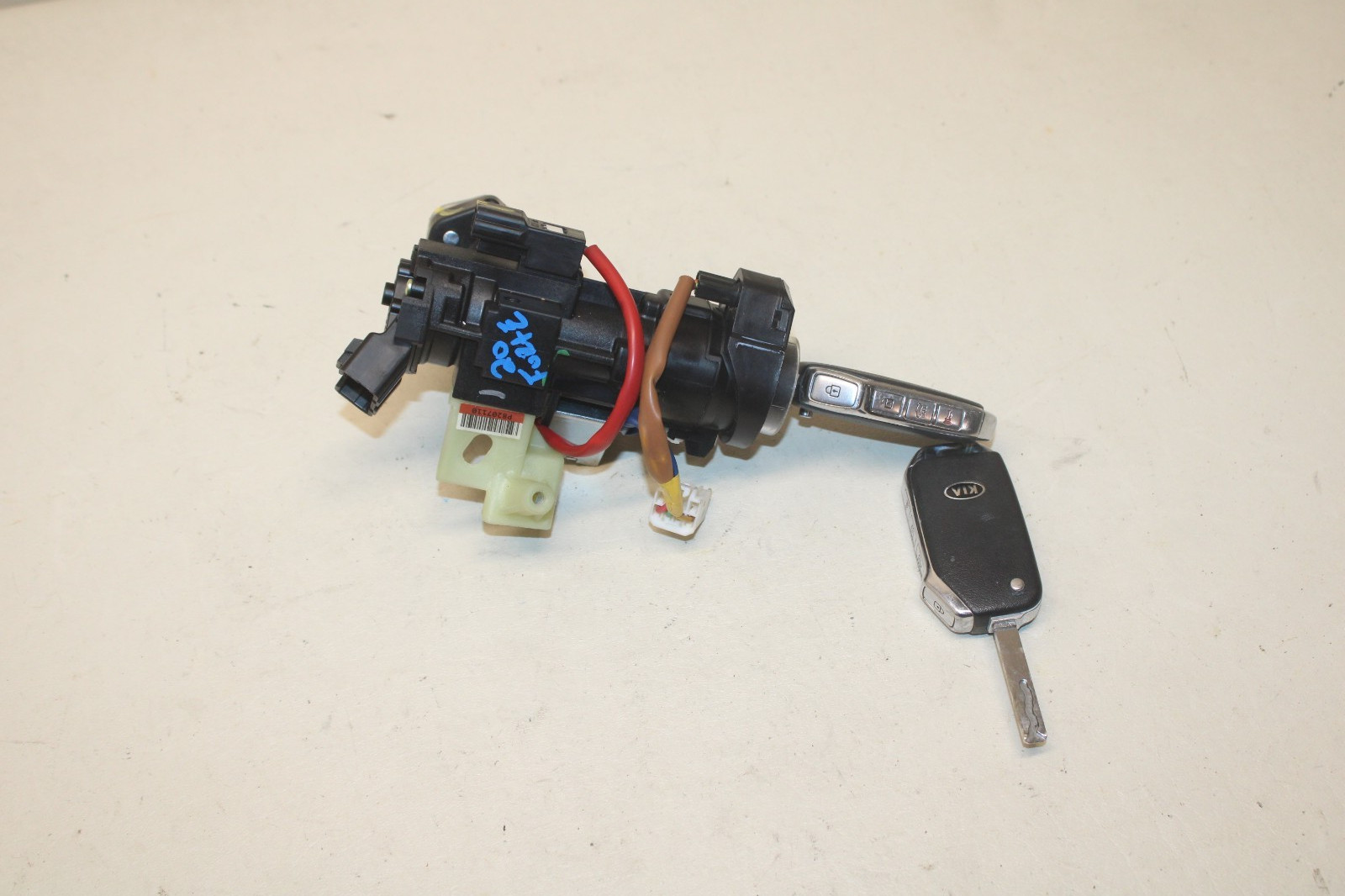 19-21 KIA FORTE IGNITION SWITCH LOCK WITH KEY 19-21 KIA FORTE IGNITION SWITCH LOCK WITH KEY