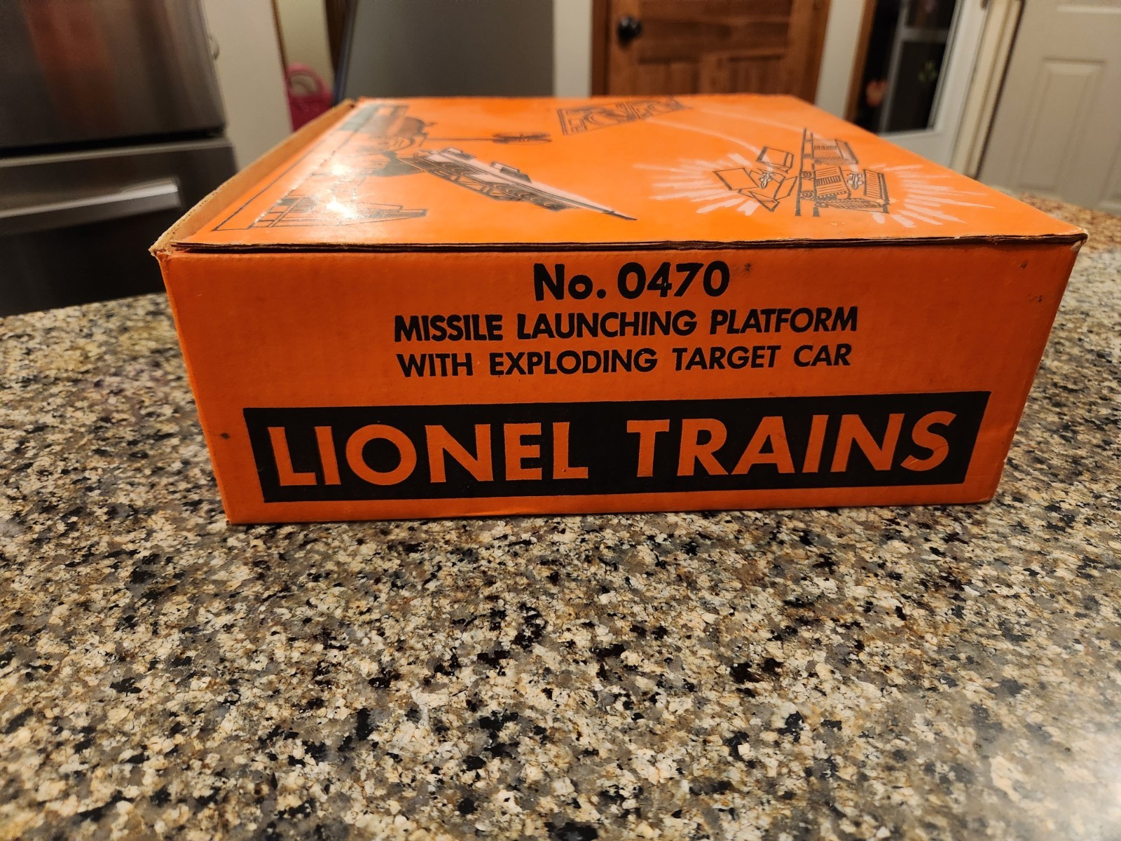 VTG 1959 Lionel No. 0470 Missile Launching Platform with Exploding Target Car