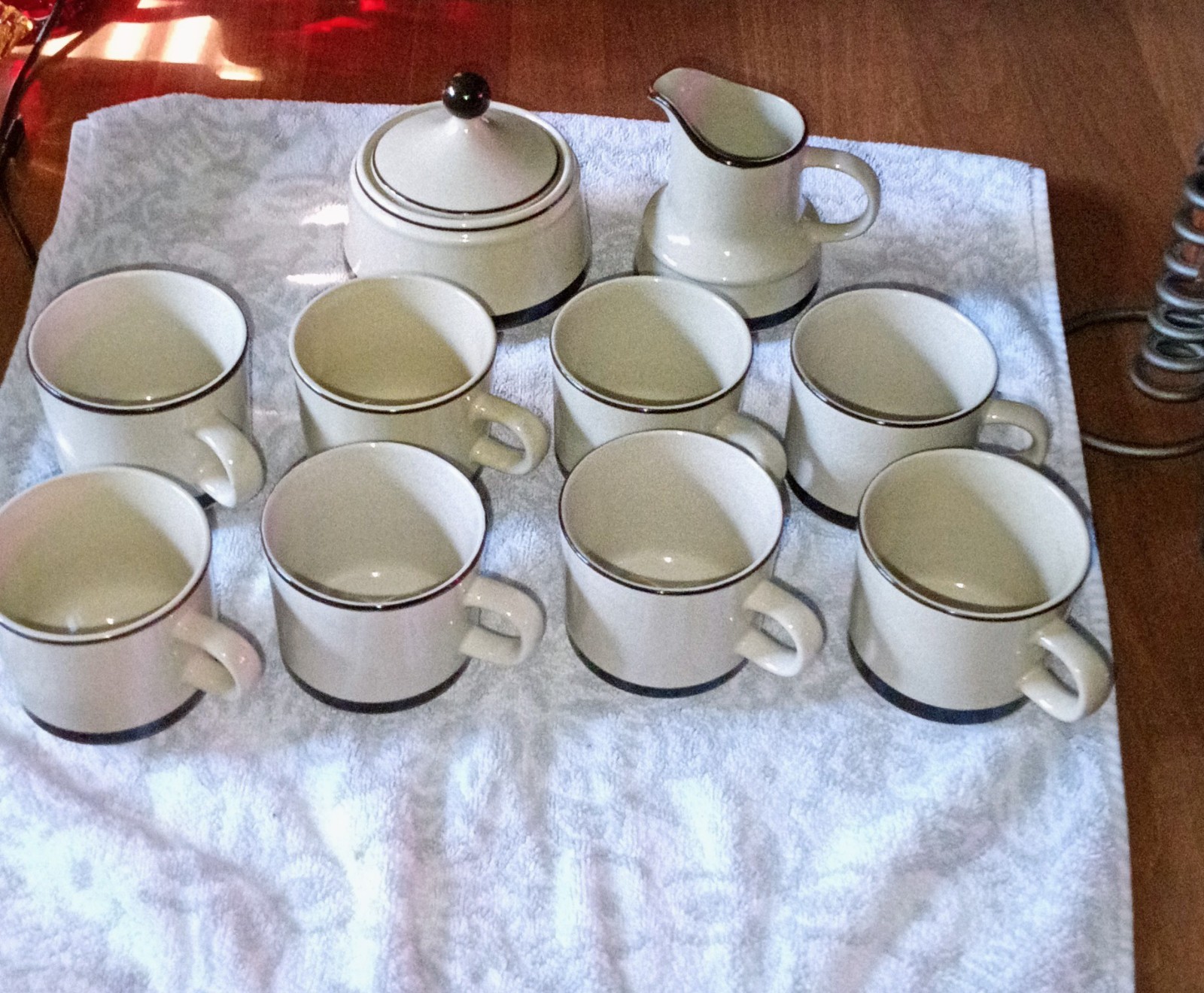 Vintage 1970\'s Sears Roebuck SR Stoneware Set - 8 Mugs, Creamer & Sugar Bowl...