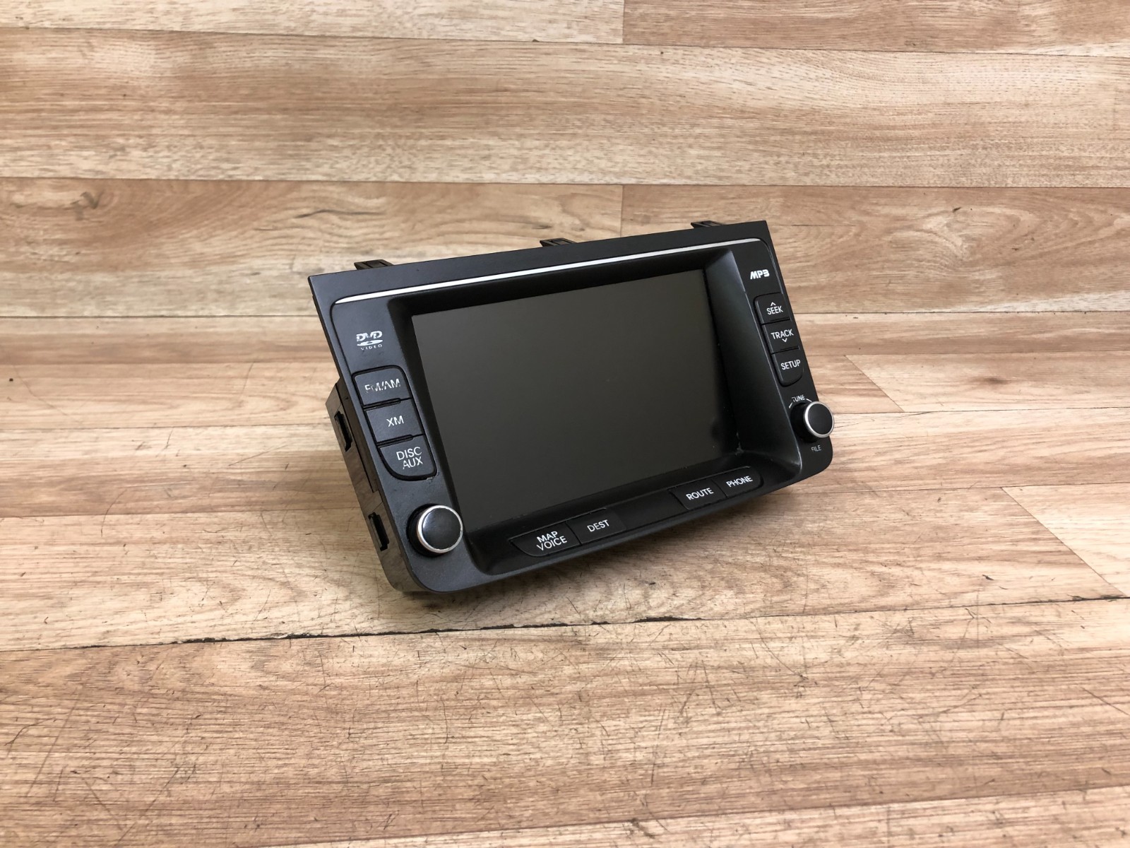 HYUNDAI GENESIS OEM FRONT RADIO NAVIGATION SCREEN MONITOR CD PLAYER 2009-2014 HYUNDAI GENESIS OEM FRONT RADIO NAVIGATION SCREEN MONITOR CD PLAYER 2009-2014