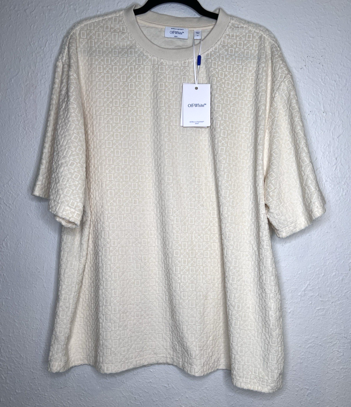 NWT Off-White Towel Terry All-Over Logo T-Shirt Men\'s XLarge Cream Textured Knit