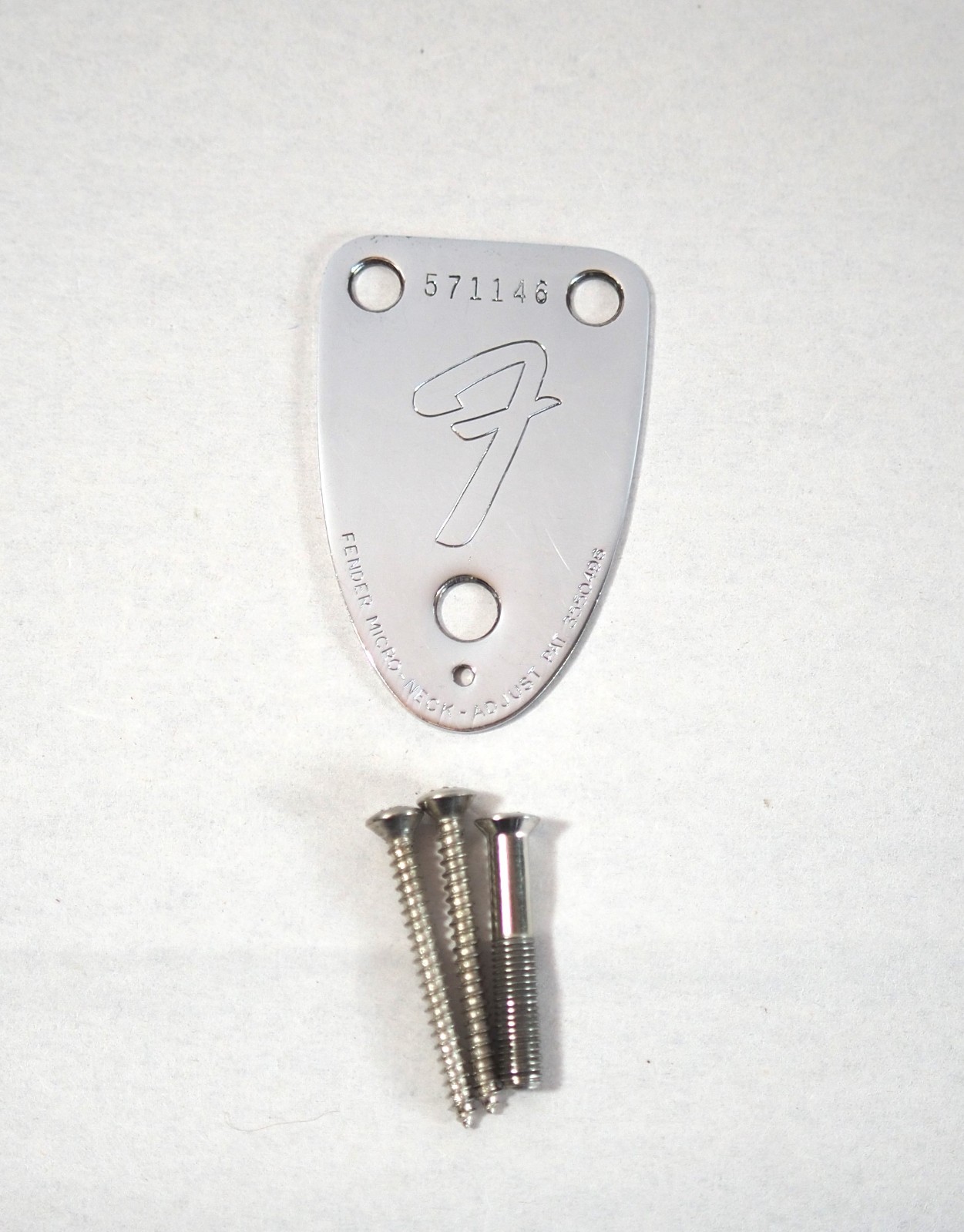 Vintage 1974 Fender Guitar Neckplate Stratocaster 3-Bolt W/screws Vintage 1974 Fender Guitar Neckplate Stratocaster 3-Bolt W/screws