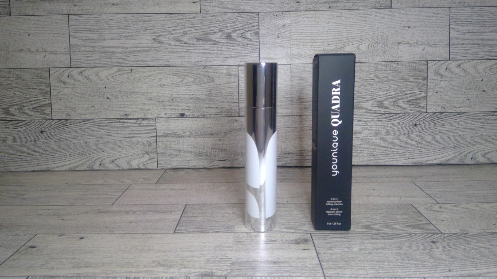 Younique Quadra 4N1 Serum Primer Tubing Mascara Black 0.29 fl oz/39.99 Younique Quadra 4N1 Serum Primer Tubing Mascara Black 0.29 fl oz/39.99