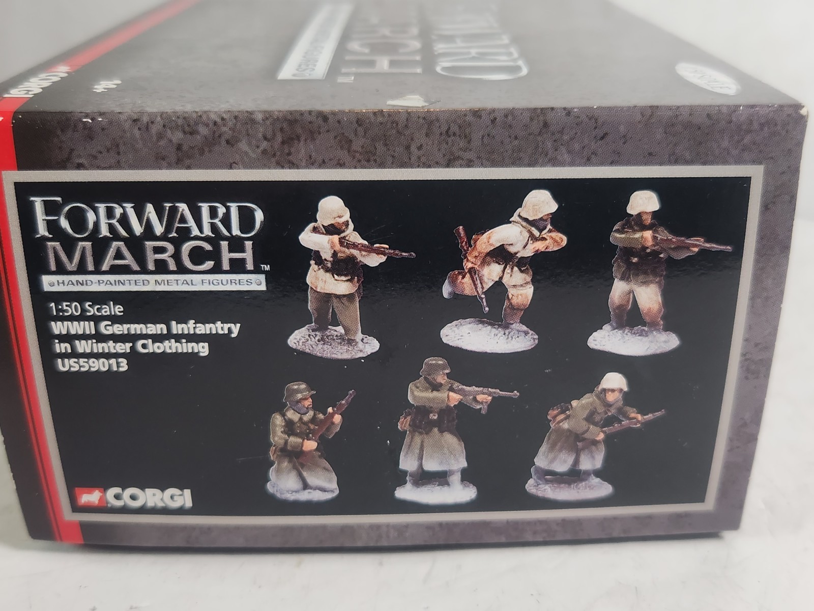 FORWARD MARCH #US59013 WWII GERMAN INFANTRY WINTER 1944 SET OF 6 CORGI 1:50,NIB